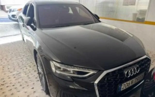 A8 (D5) 50 TDI 콰트로 LWB